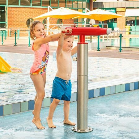 Hoessensportzentrum Westerstede Ngoại thất bức ảnh