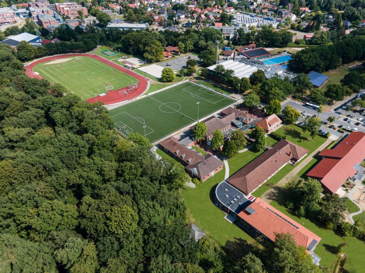 Hoessensportzentrum Westerstede Ngoại thất bức ảnh