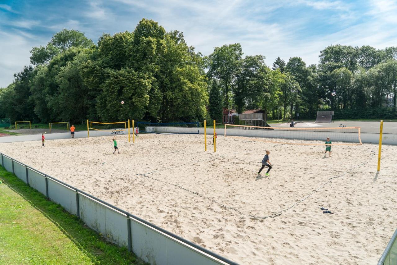 Hoessensportzentrum Westerstede Ngoại thất bức ảnh