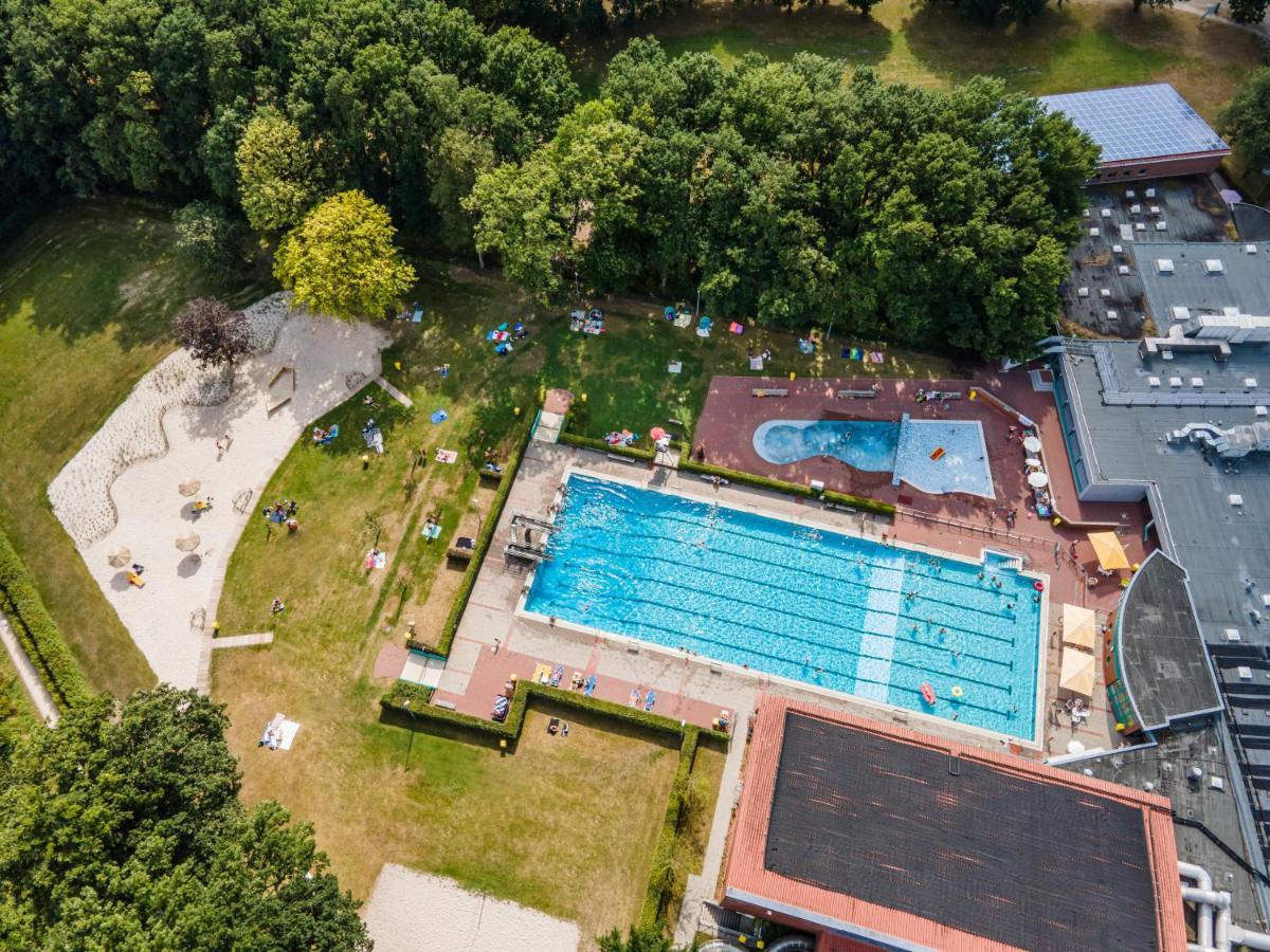 Hoessensportzentrum Westerstede Ngoại thất bức ảnh