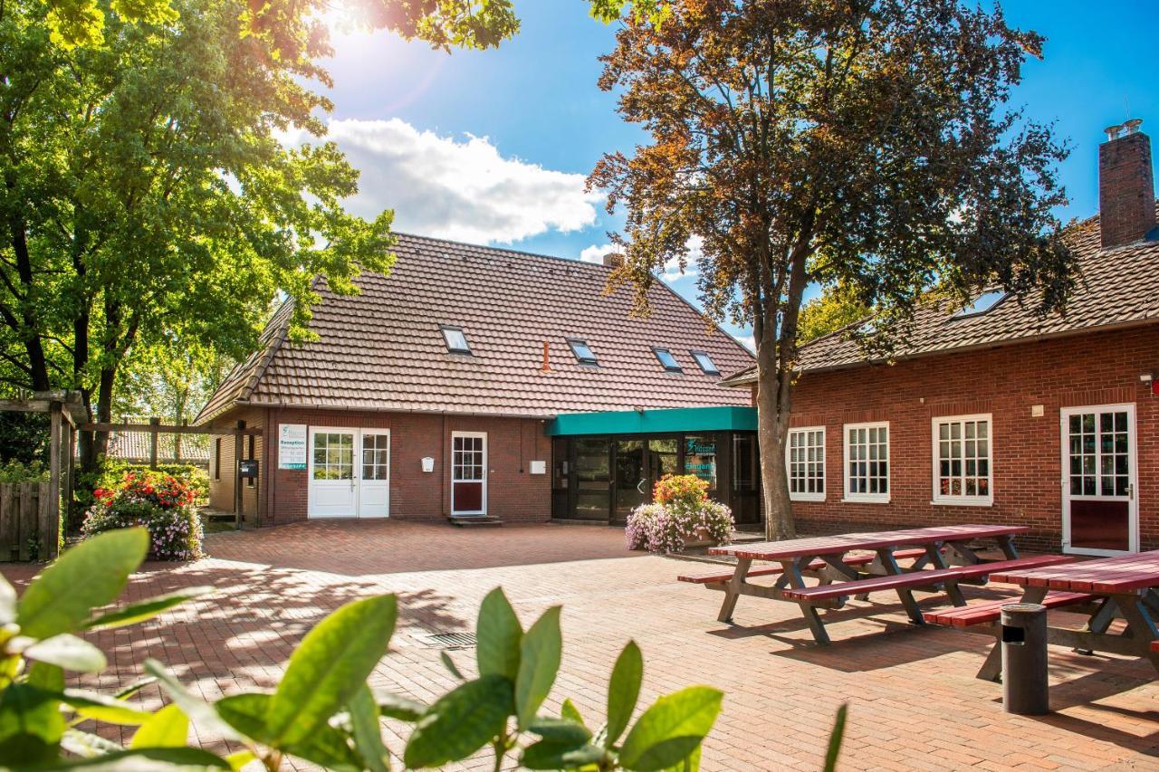 Hoessensportzentrum Westerstede Ngoại thất bức ảnh