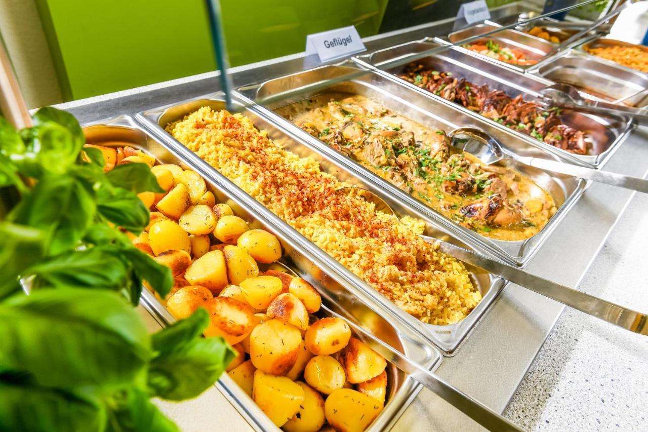 Hoessensportzentrum Westerstede Ngoại thất bức ảnh